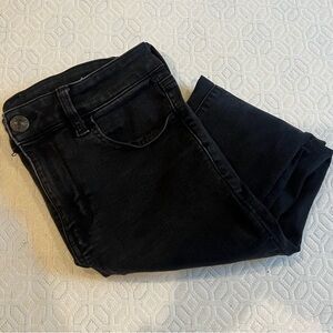 American Eagle Women’s Size 8 Skinny Jeans